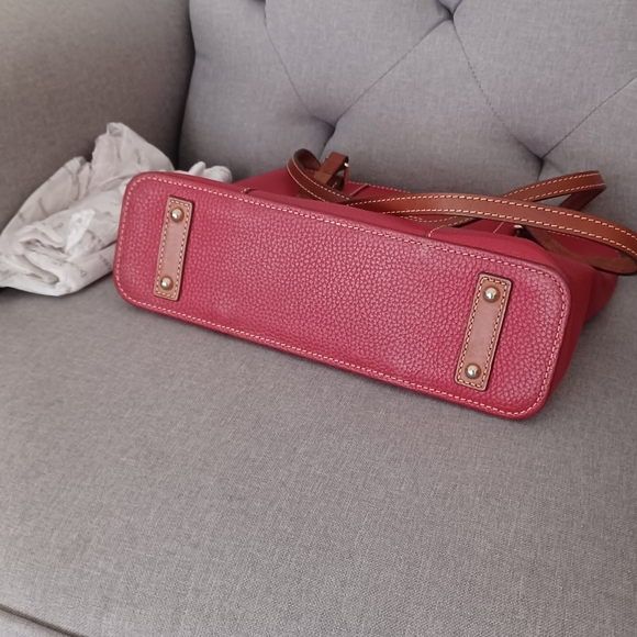 Pebble Grain Small Lexington Purse Red Dooney & Bourke - Picture 6 of 7